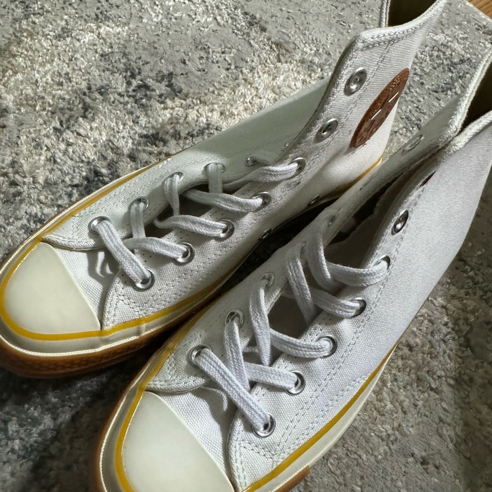 New high top converse